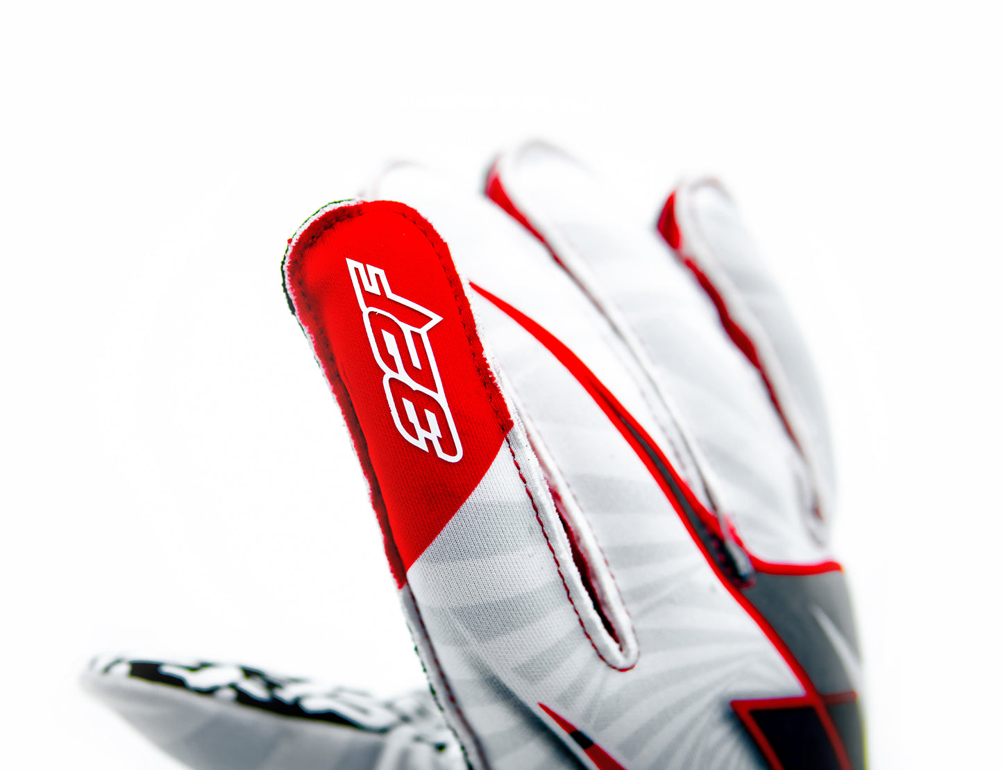 WIN IT SPIN IT - red/black/white
